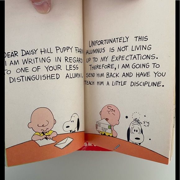 Vintage Snoopy and Casper Paperbacks - Picture 13 of 16